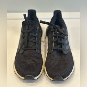 ADIDAS Ultraboost sneakers